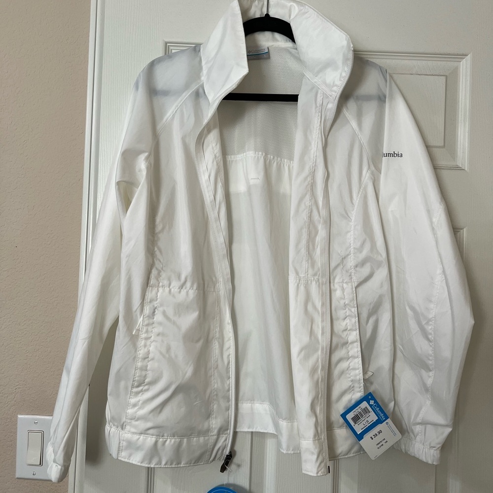 Columbia rain coat, new